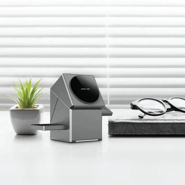 پایه شارژر مغناطیسی 15 وات گرین لاین مدل Power Trio 3in1 Wireless Charger